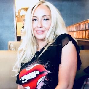 Meet your Posher, Eileen